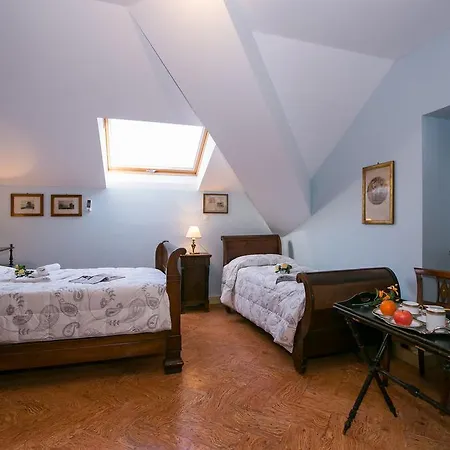 Manzoni Villa Moltrasio
